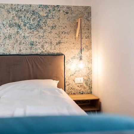 Stay Cooper L Guesthouse Zum Loewen Merano Eksteriør bilde