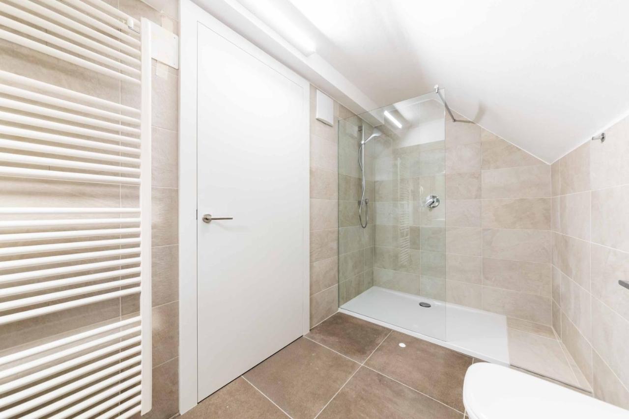 Stay Cooper L Guesthouse Zum Loewen Merano Eksteriør bilde