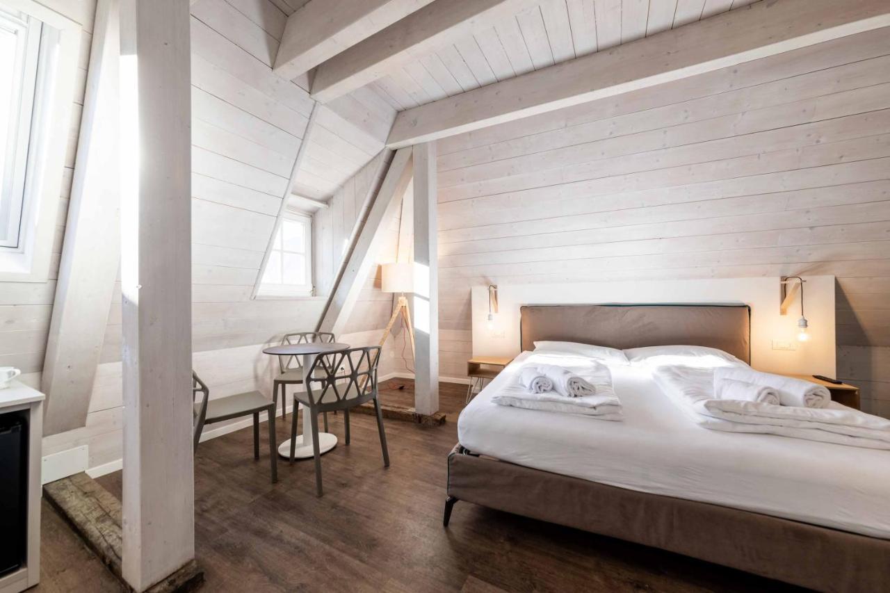 Stay Cooper L Guesthouse Zum Loewen Merano Eksteriør bilde