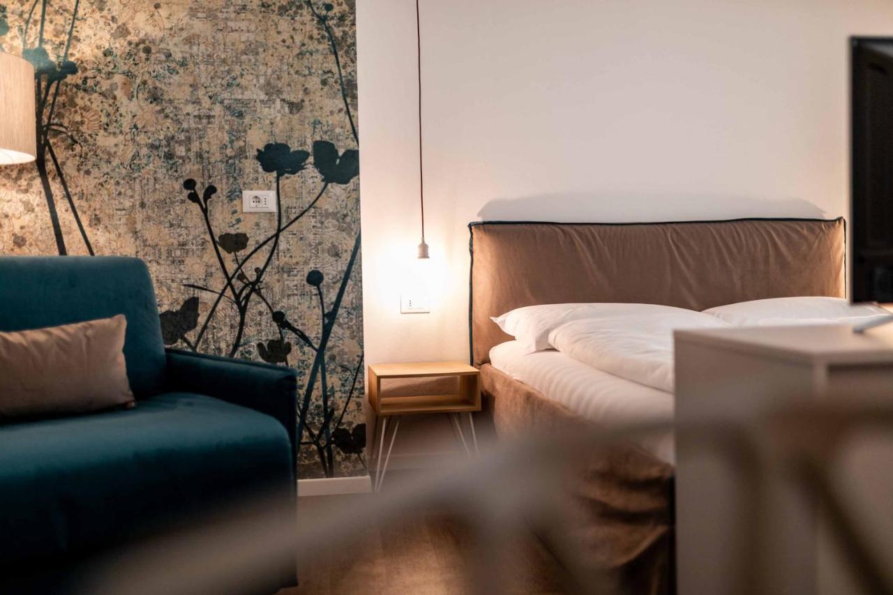 Stay Cooper L Guesthouse Zum Loewen Merano Eksteriør bilde