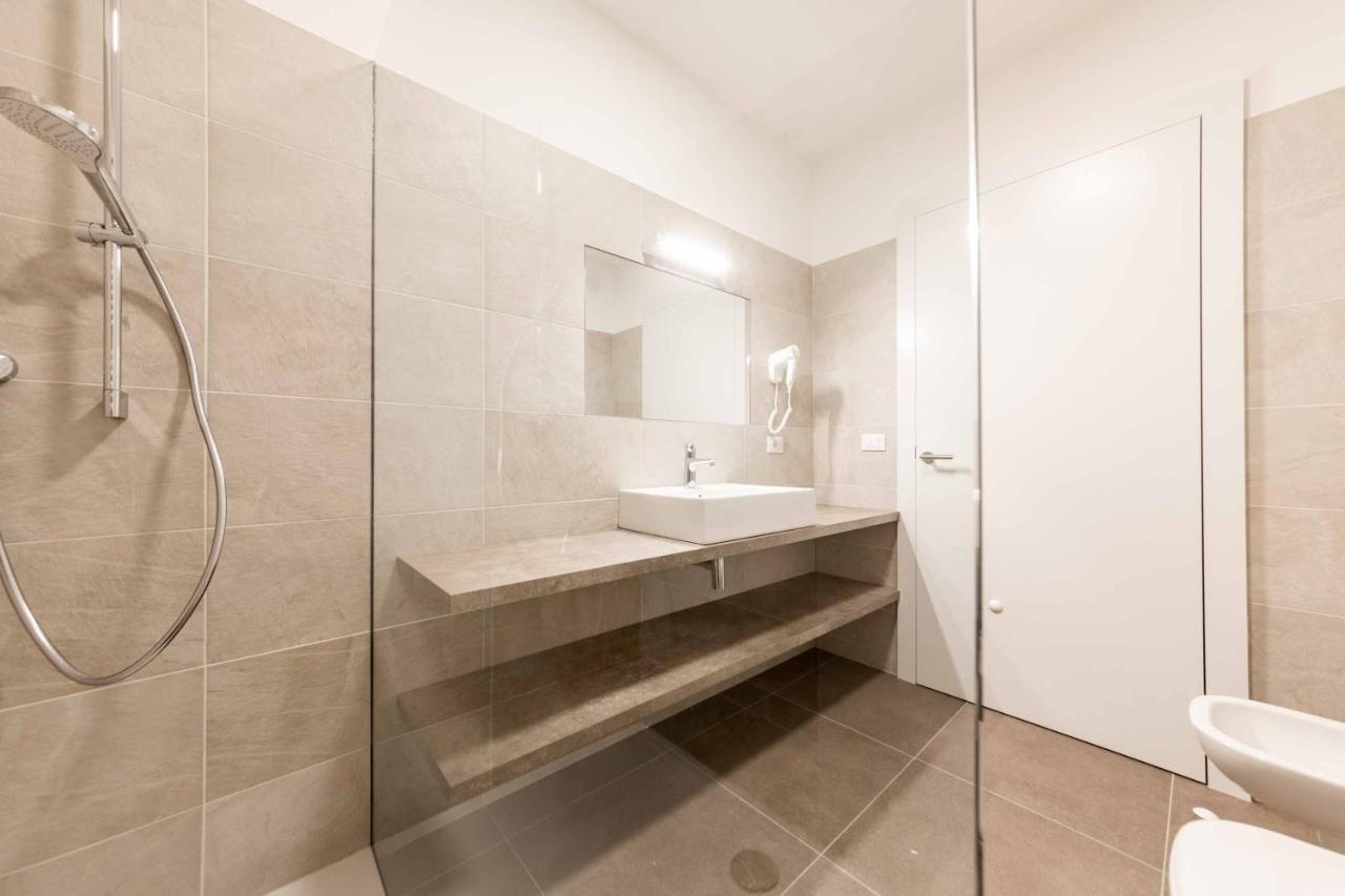 Stay Cooper L Guesthouse Zum Loewen Merano Eksteriør bilde